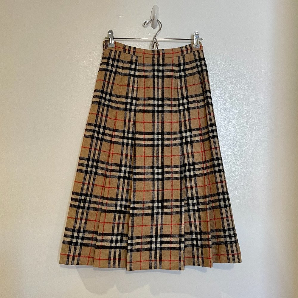 GENUINE Vintage Burberry Wool Skirt